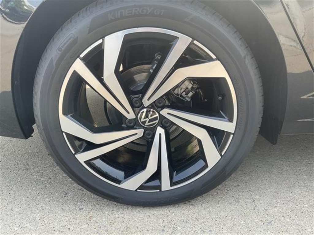 2025 Volkswagen Jetta 1.5T Highline photo 3