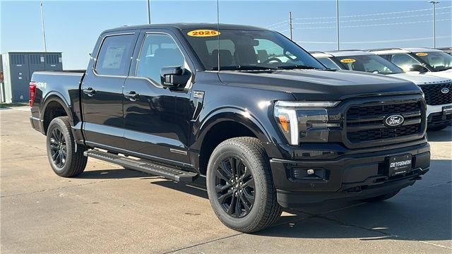 2025 Ford F-150 Lariat's photo