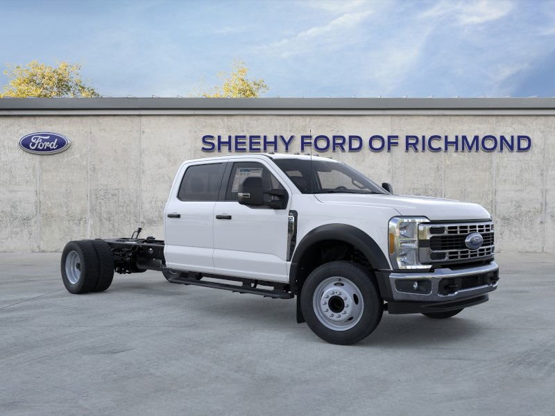 2026 Ford F-550 Super Duty Chassis Cab XL's photo