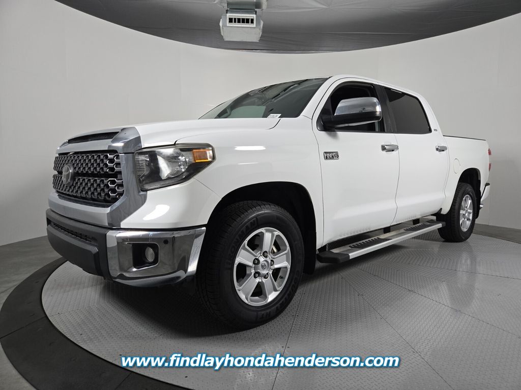 2019 Toyota Tundra SR5 CrewMax photo 3