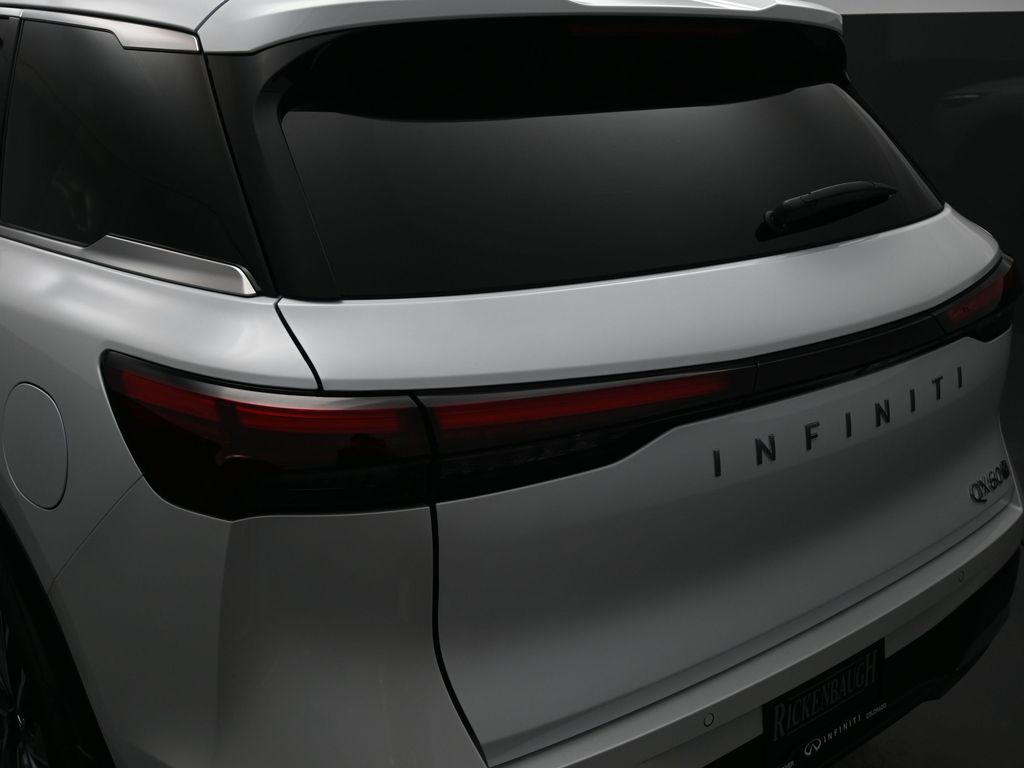 2026 Infiniti QX60 Luxe photo 18