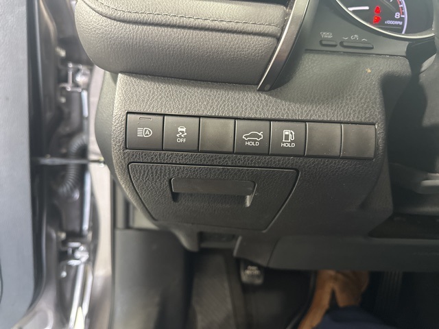 2024 Toyota Camry LE photo 10