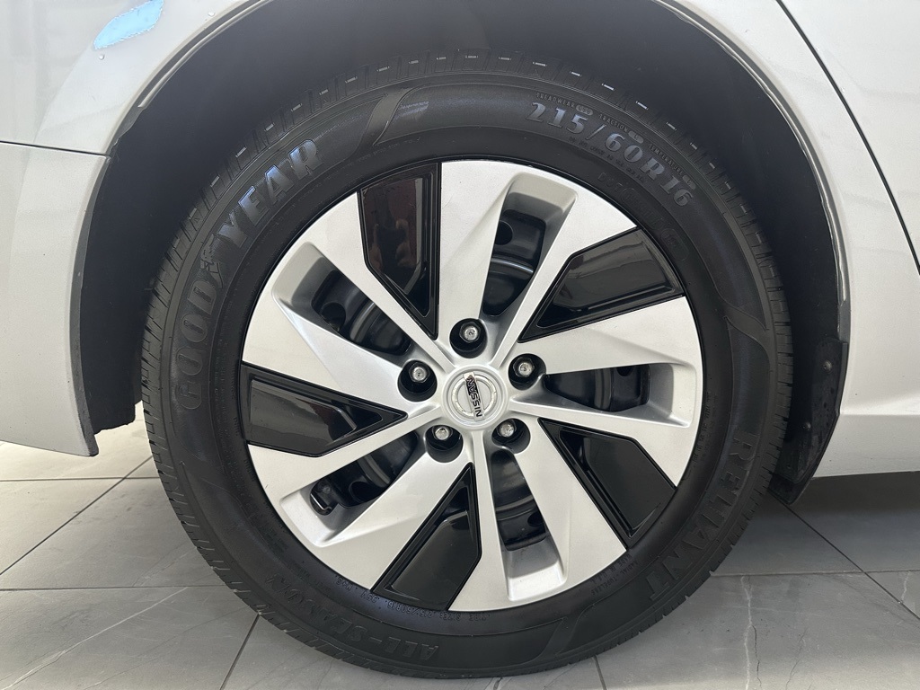 2022 Nissan Altima 2.5 S photo 11
