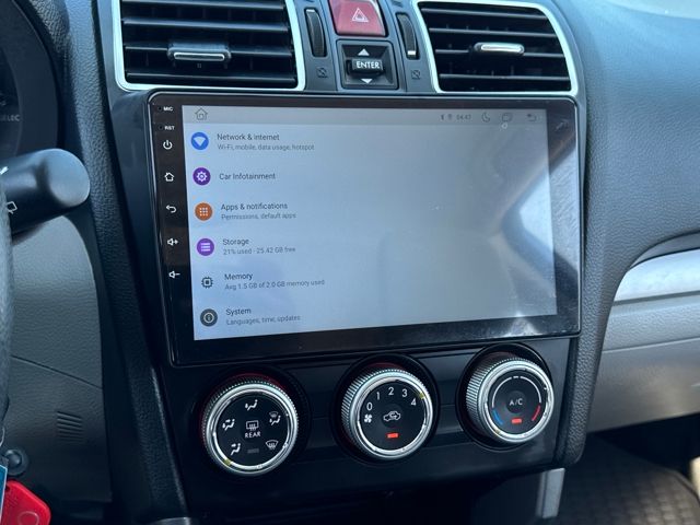 2017 Subaru Forester 2.5i photo 11