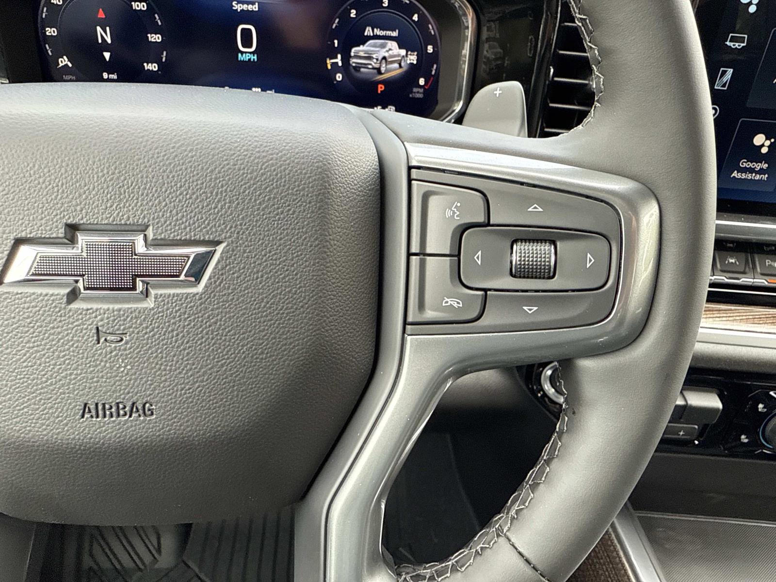 2026 Chevrolet Silverado 1500 RST photo 16