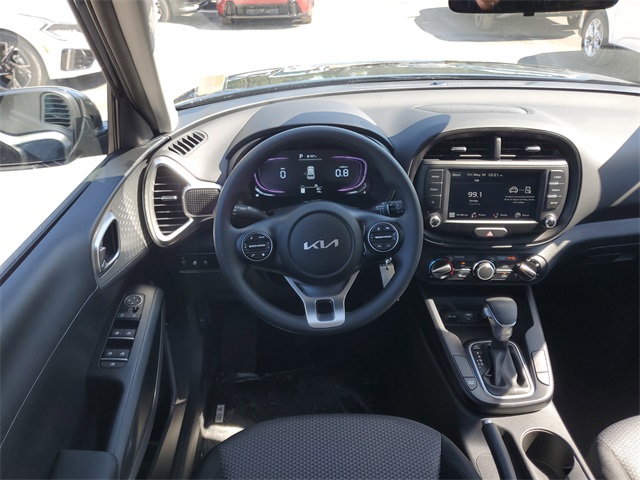 2025 Kia Soul LX photo 22