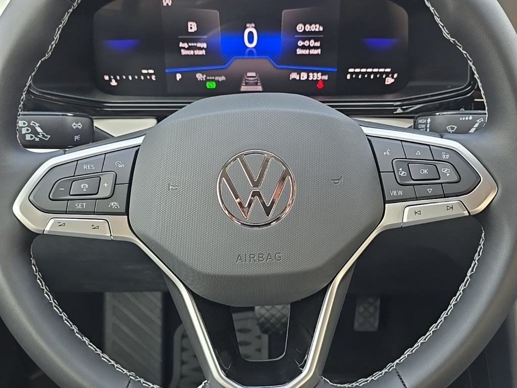 2025 Volkswagen Taos S photo 11