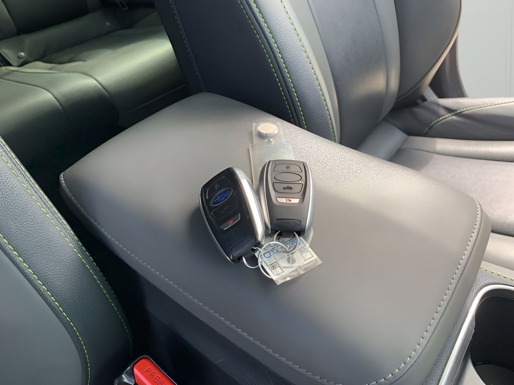 2020 Subaru Outback Onyx Edition XT photo 30
