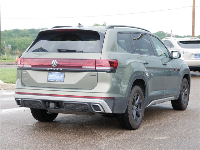 2024 Volkswagen Atlas Peak Edition SEL photo 6