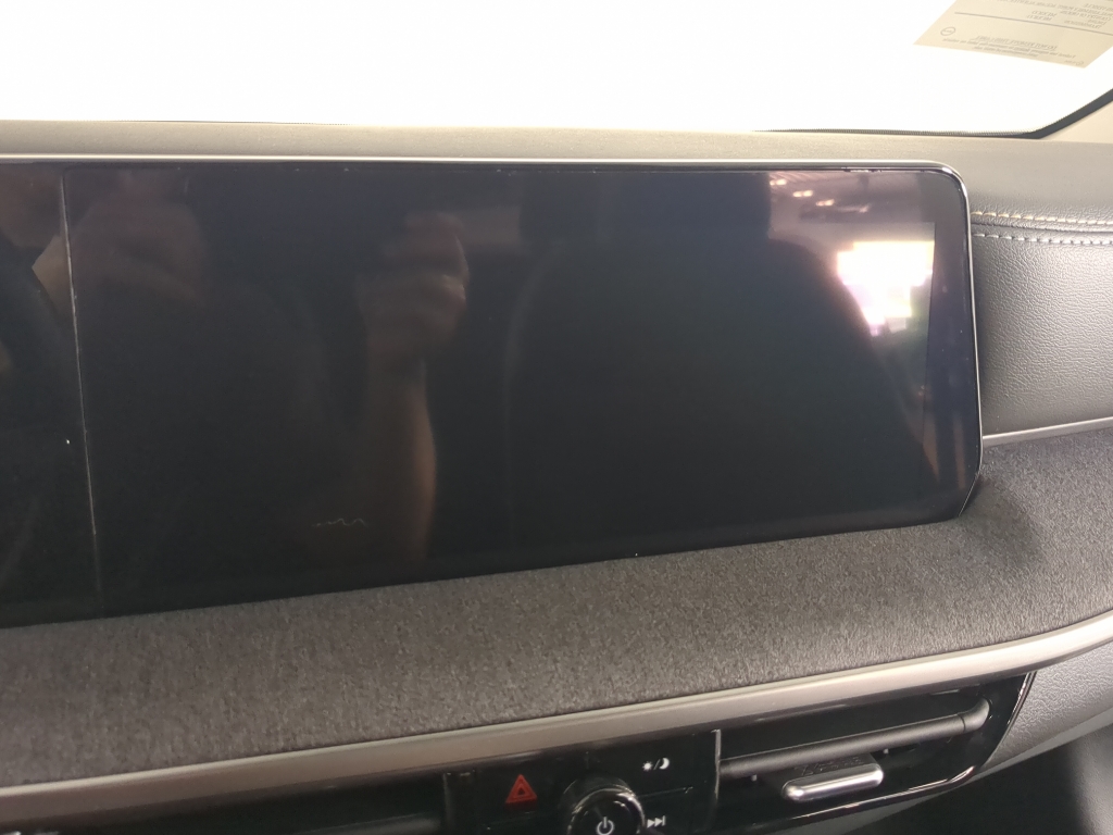 2026 Nissan Kicks SV photo 20
