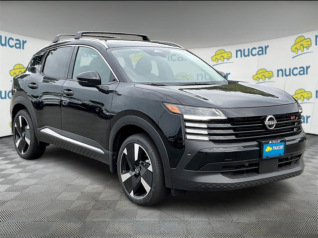 2025 Nissan Kicks SR AWD's photo