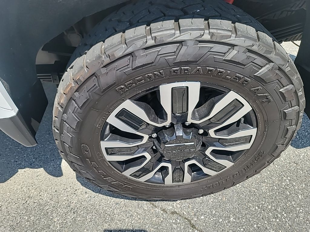 2024 Gmc Sierra 2500 HD Denali Ultimate photo 10