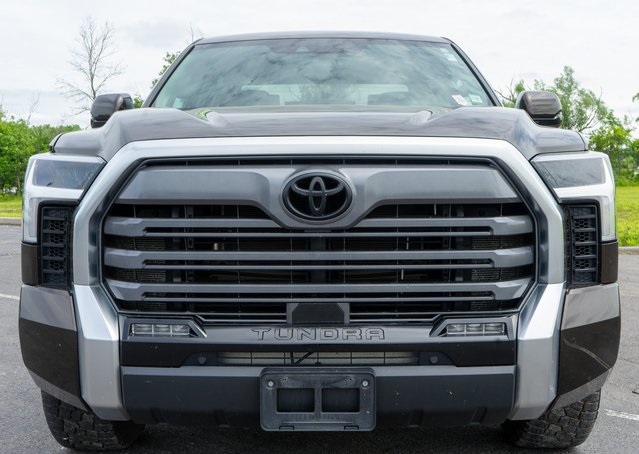 2022 Toyota Tundra Limited photo 3