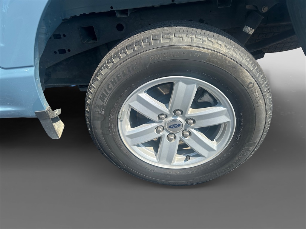 2023 Ford F-150 XLT photo 8