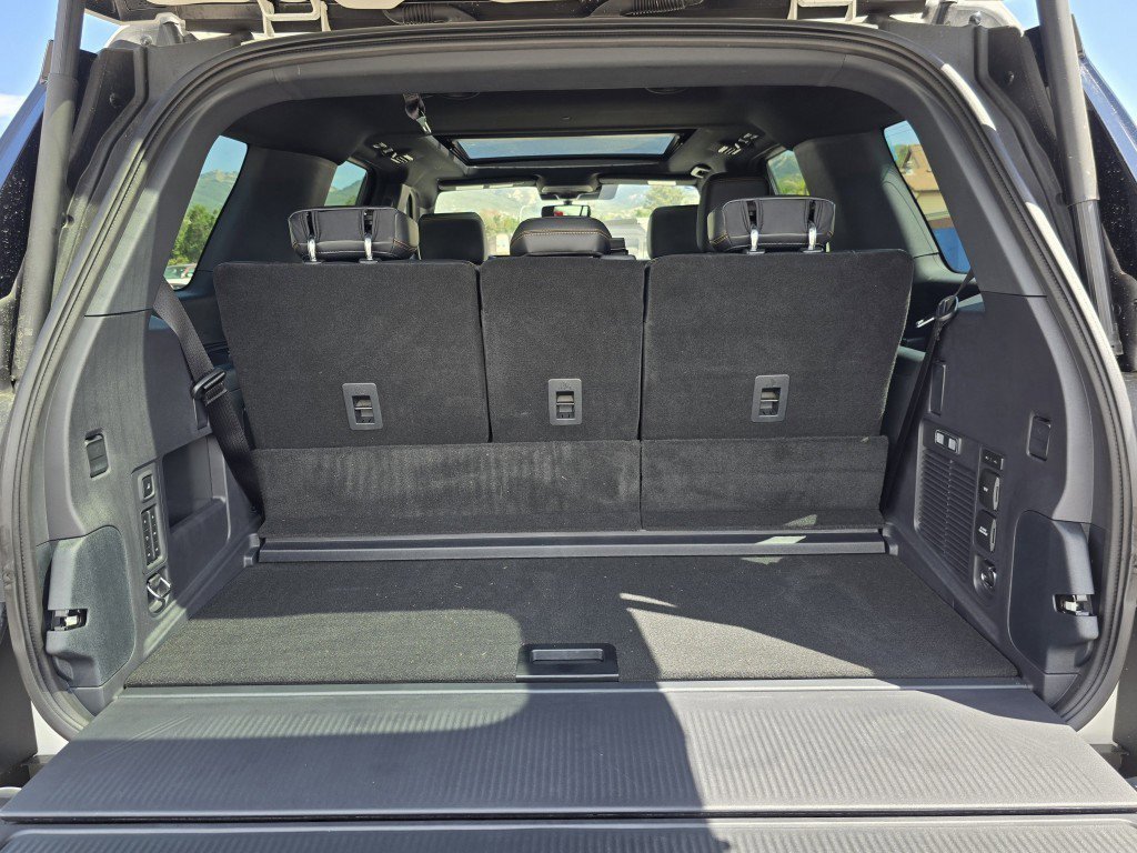 2025 Ford Expedition photo 18
