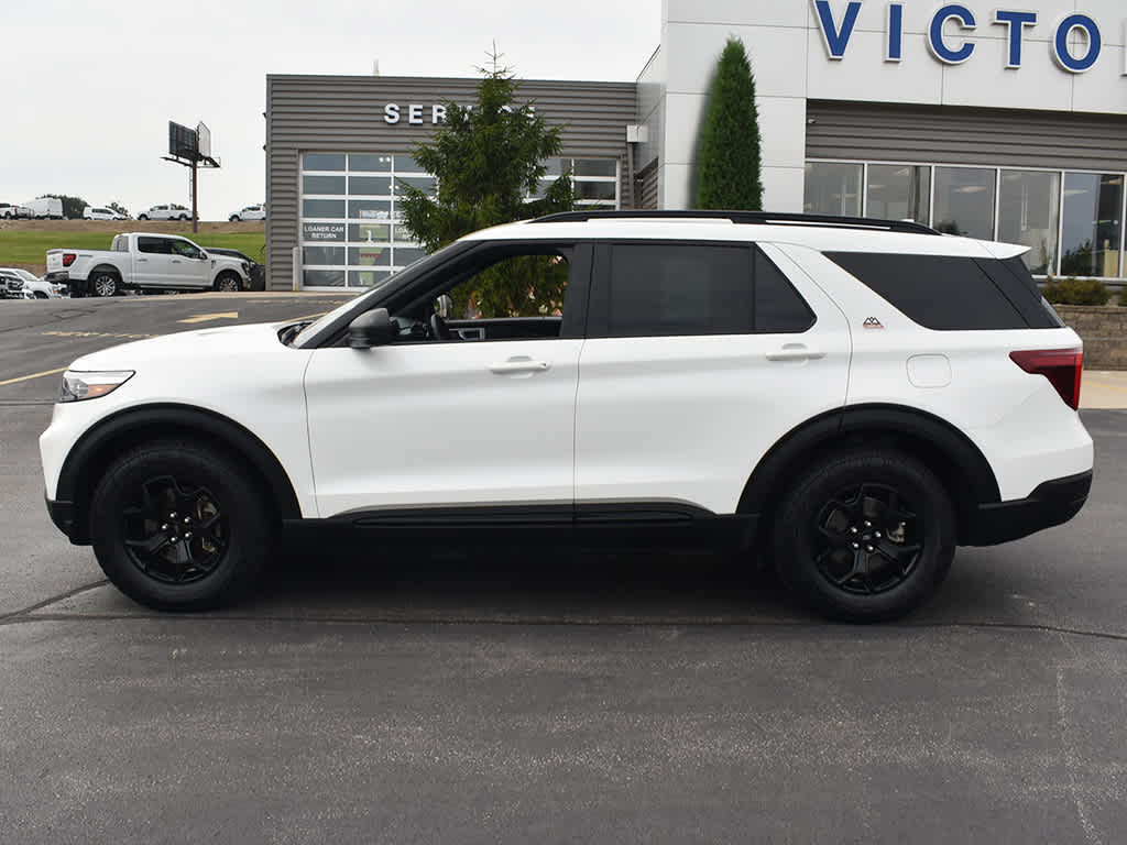 2022 Ford Explorer Timberline photo 2