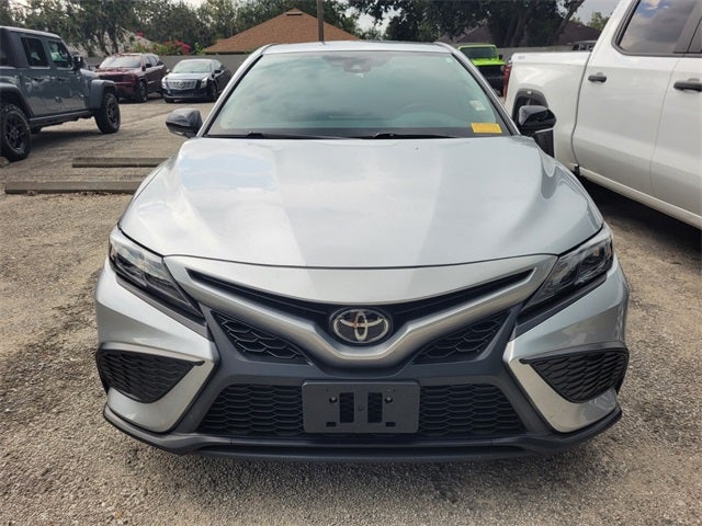 2023 Toyota Camry SE photo 2