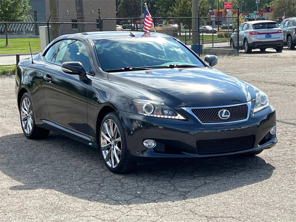 2011 Lexus IS 250C photo 7