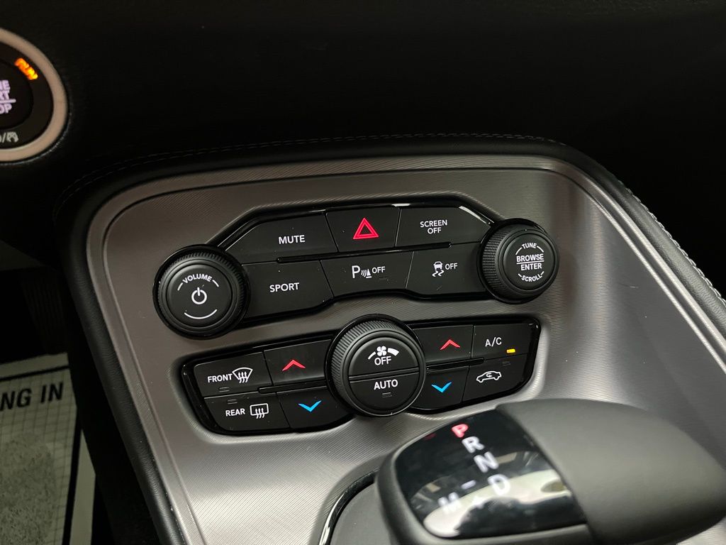 2023 Dodge Challenger GT photo 21