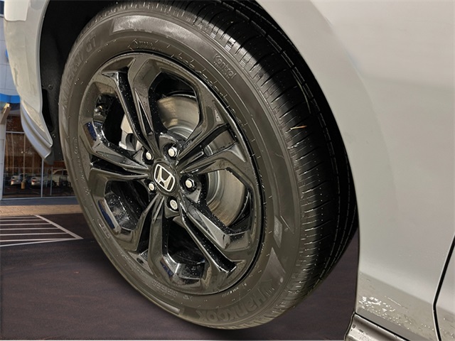 2025 Honda Accord SE photo 9