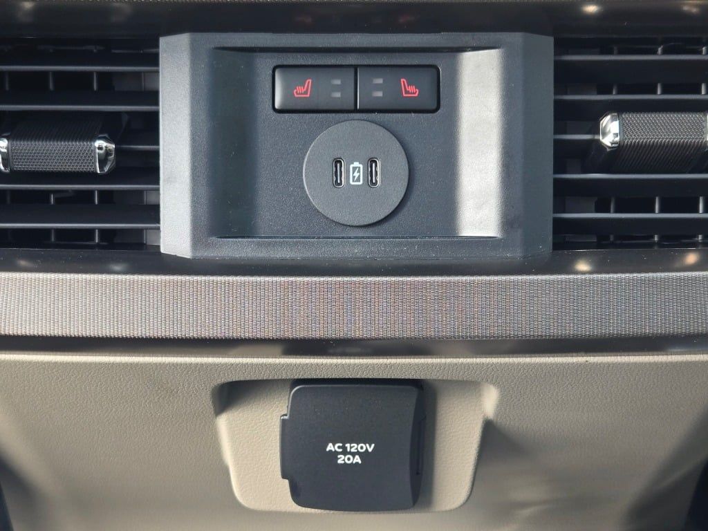 2026 Ford F-350 photo 18