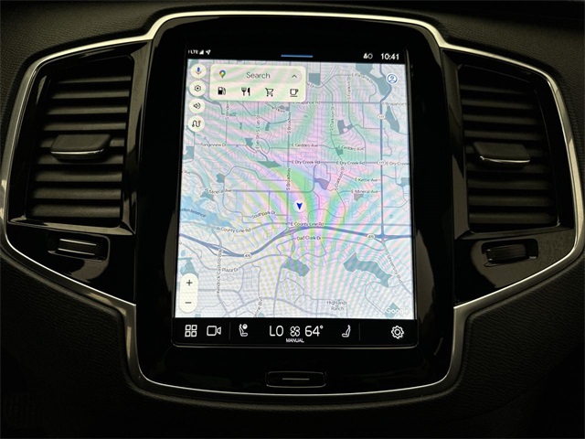 2025 Volvo XC90 AWD Plus photo 8