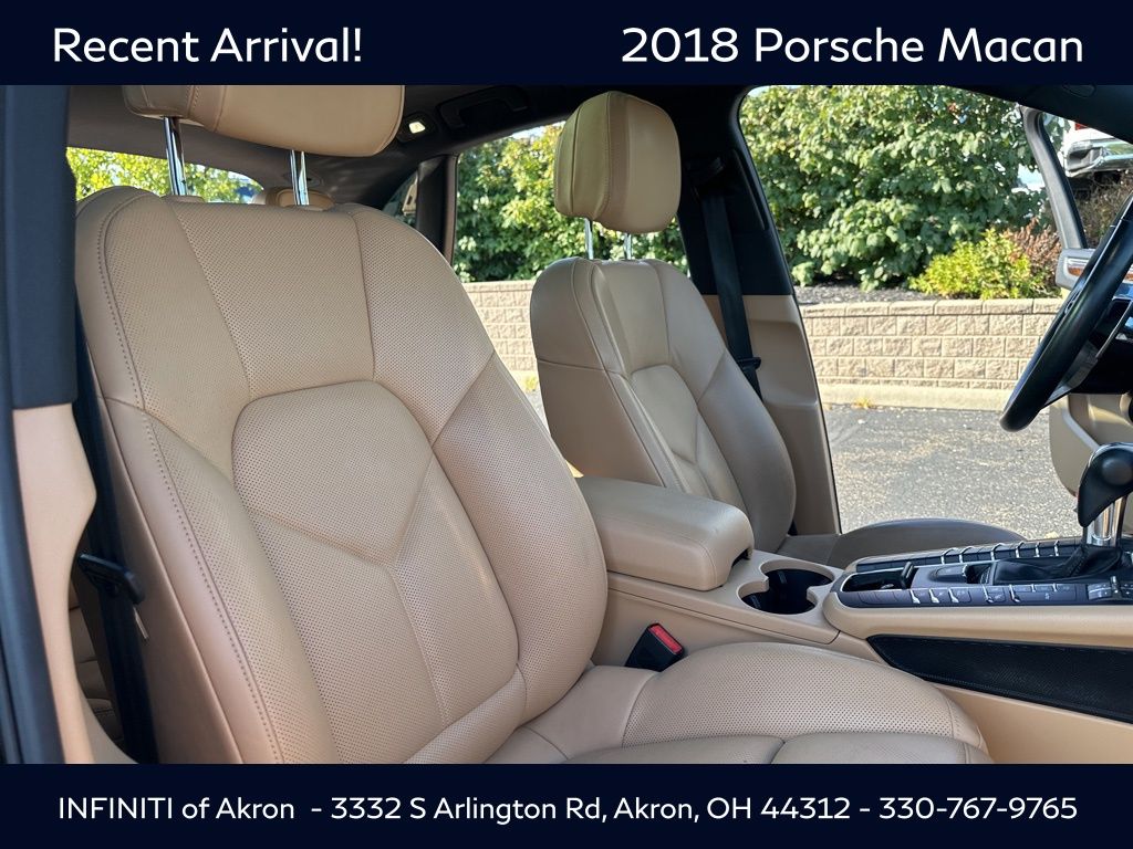 2018 Porsche Macan S photo 27