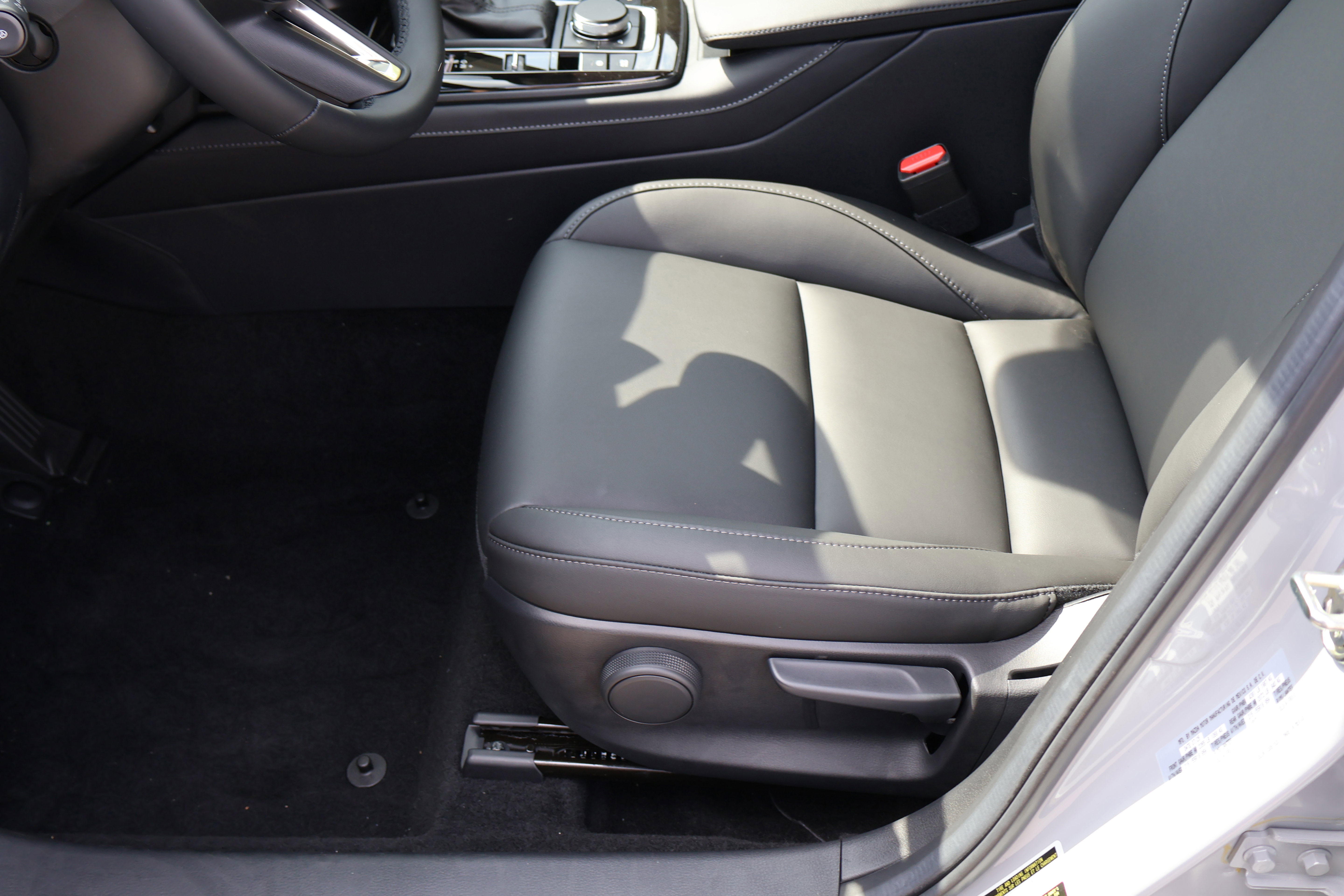 2025 Mazda CX-30 2.5 Select Sport photo 12