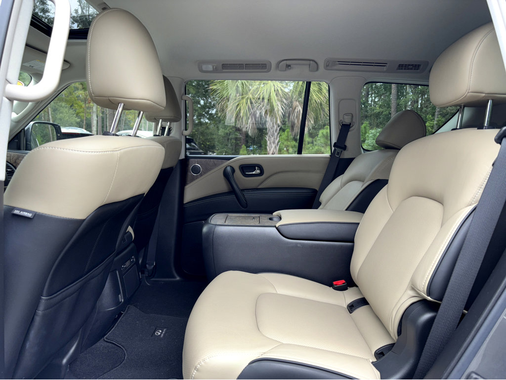 2021 Infiniti QX80 Premium Select photo 17
