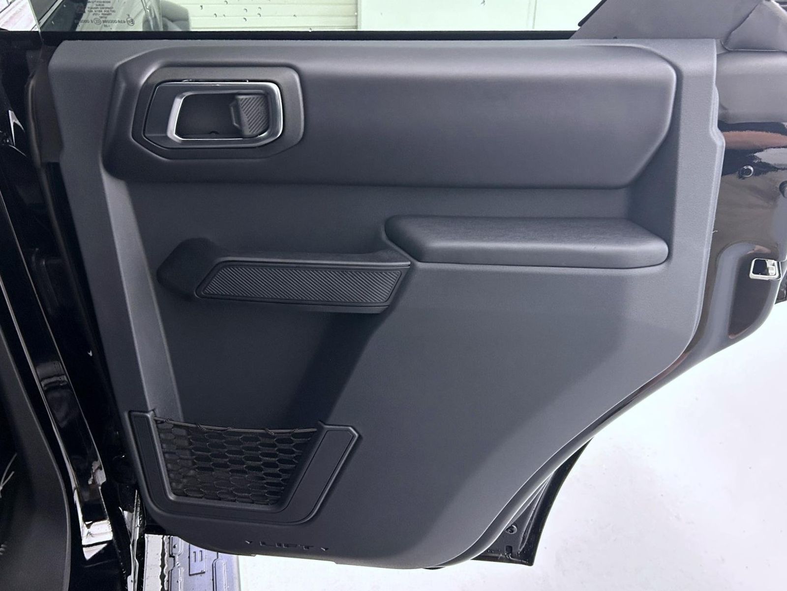 2025 Ford Bronco Outer Banks photo 15
