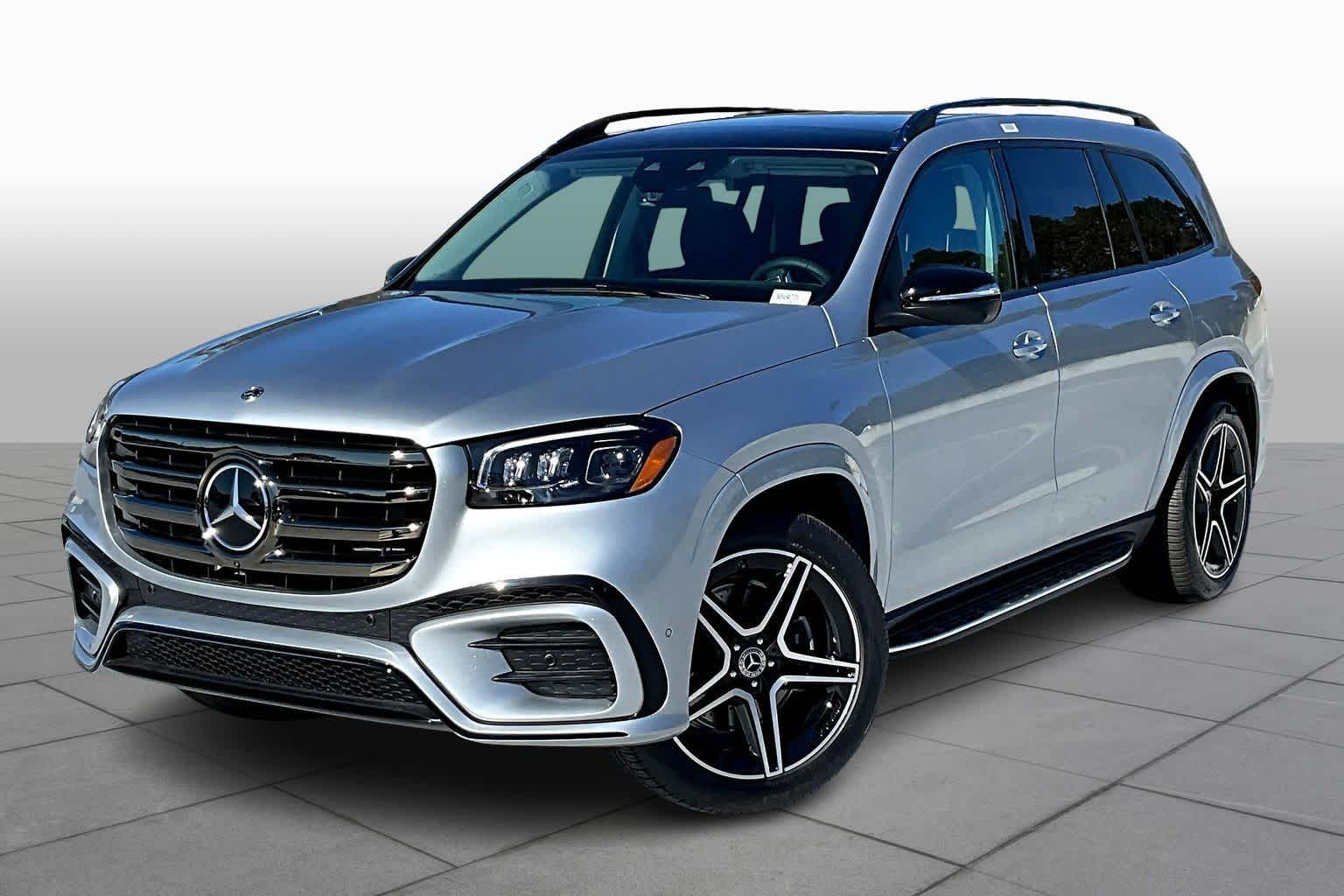 2026 Mercedes-Benz GLS Base's photo