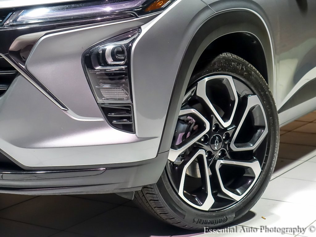 2025 CHEVROLET TRAX - Image 3