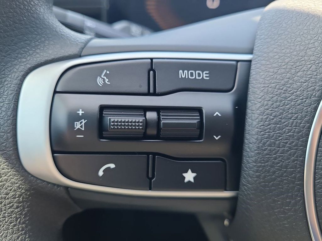 2026 Kia K5 LXS photo 24