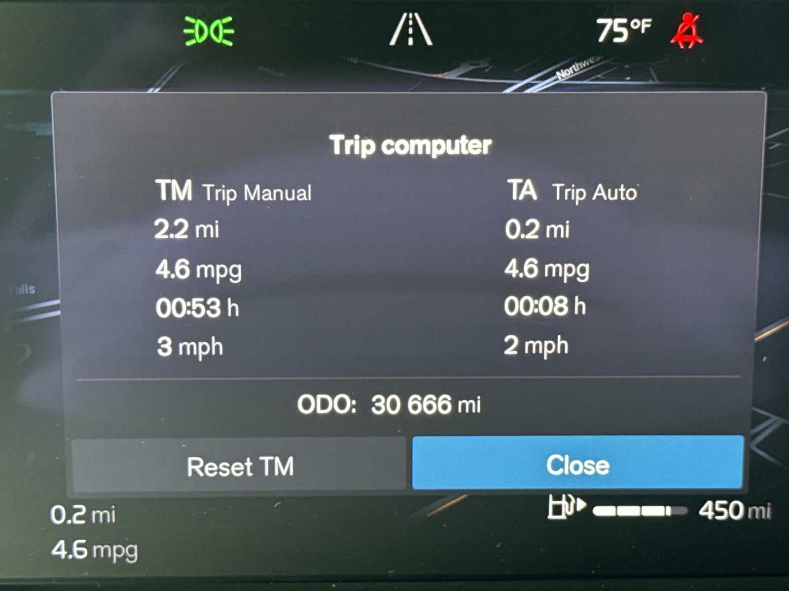 2022 Volvo XC60 Momentum photo 21