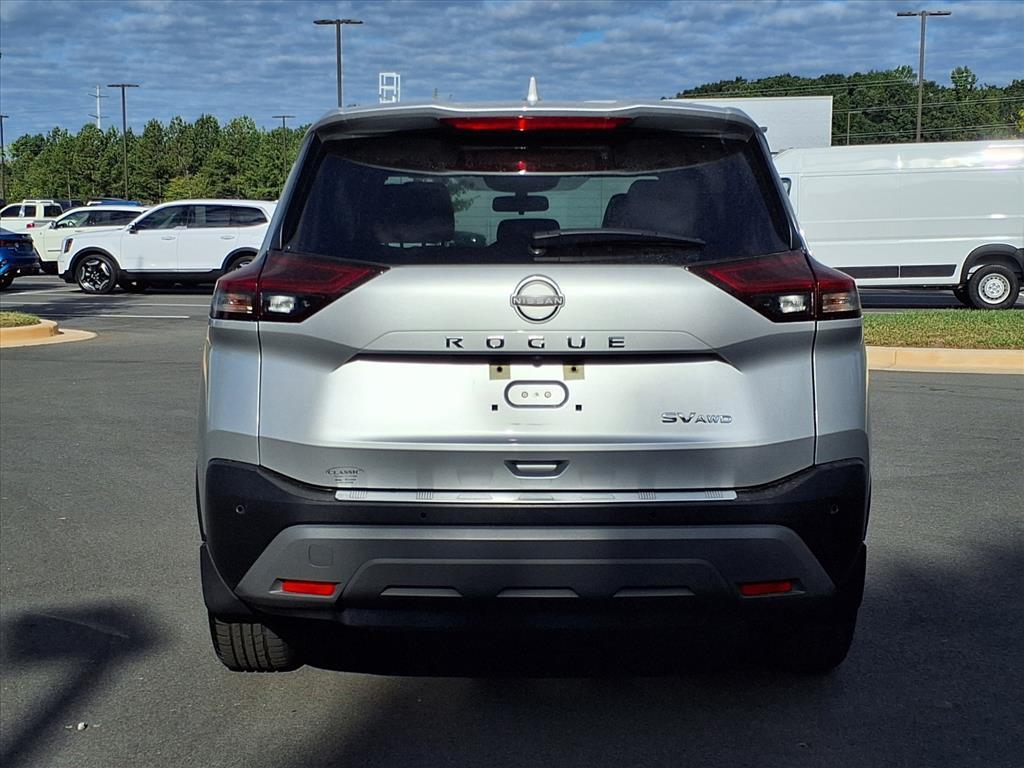 2023 Nissan Rogue SV photo 16