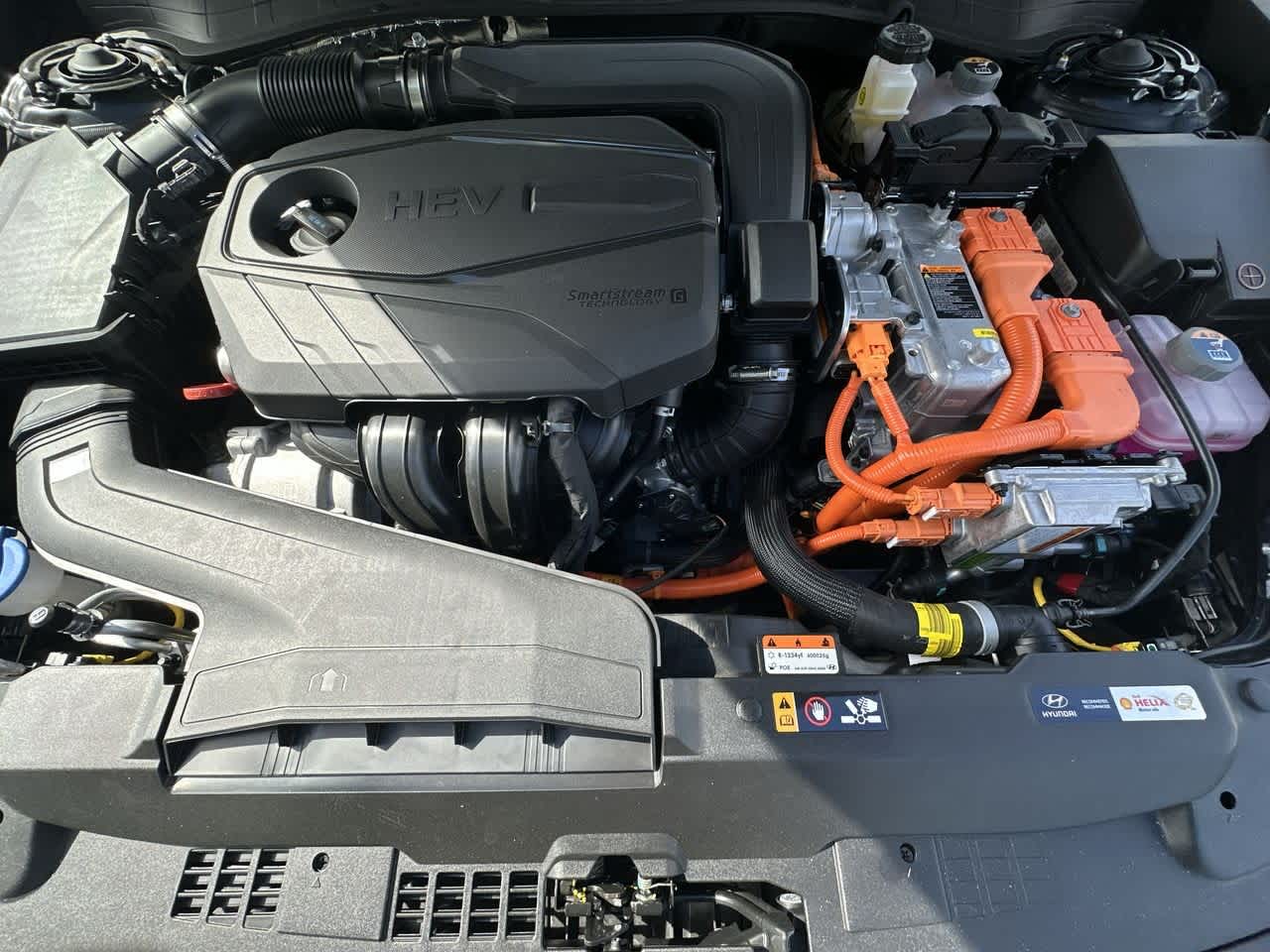 2025 Hyundai Sonata Hybrid SEL photo 12