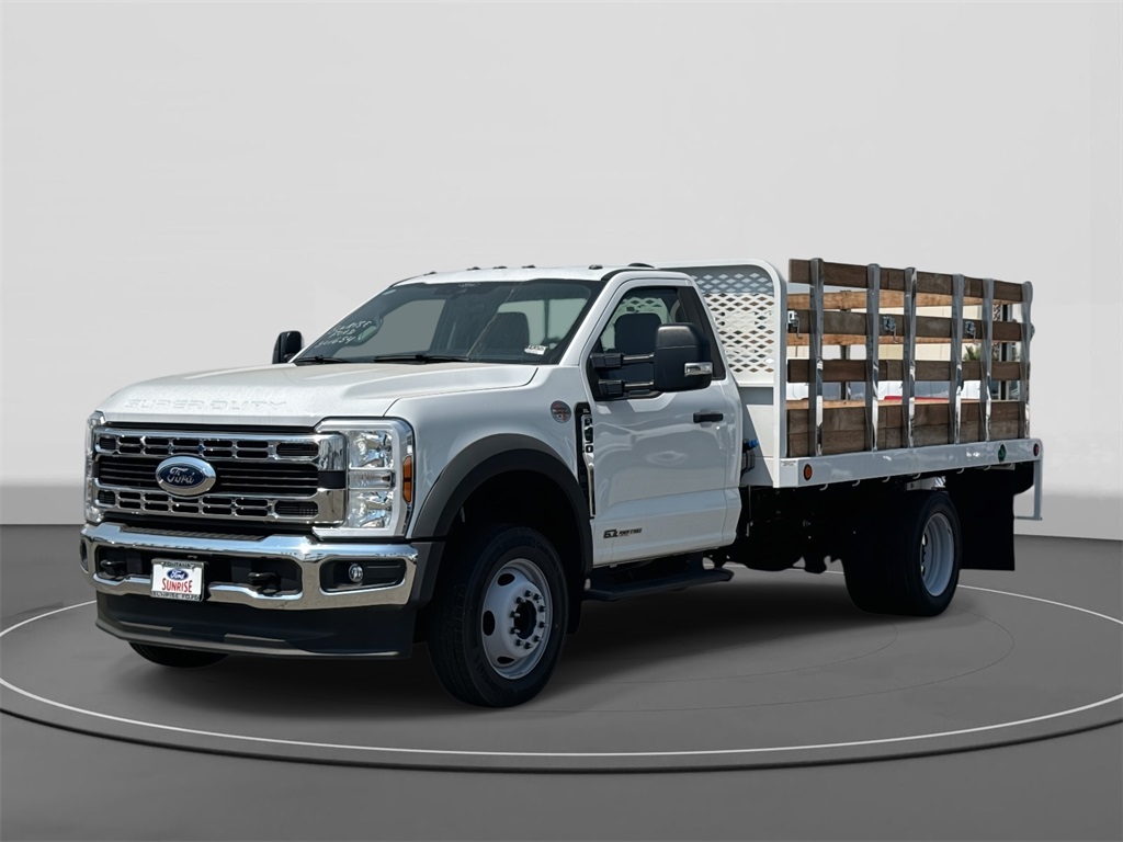 2024 Ford F-450 Super Duty Chassis Cab XL's photo