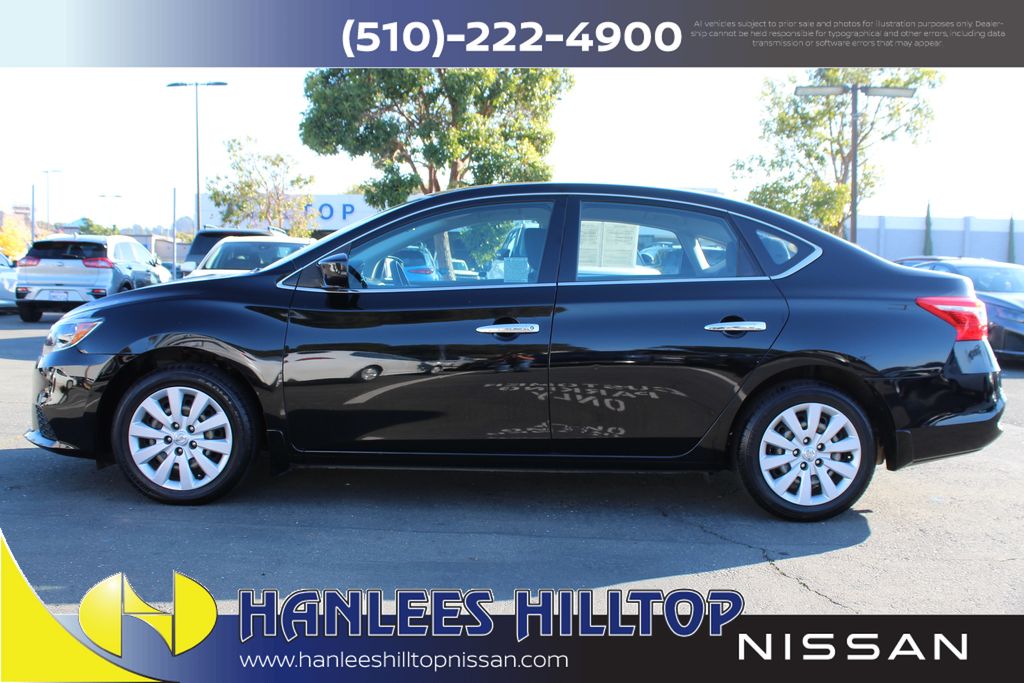 2018 Nissan Sentra S photo 2