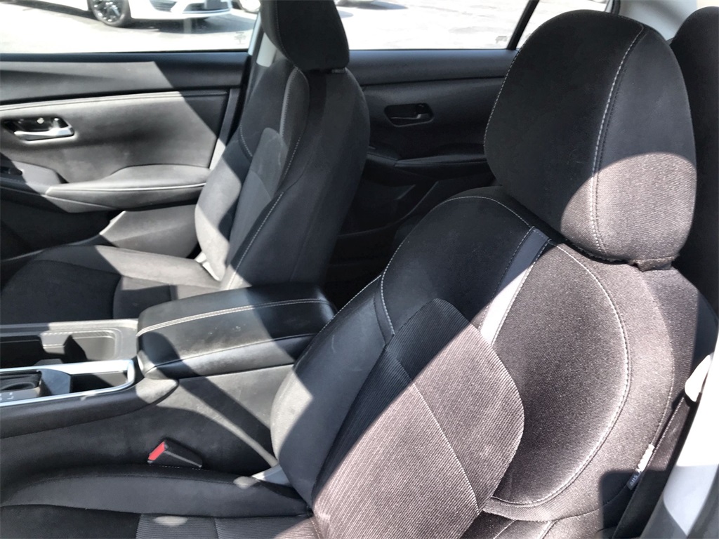 2024 Nissan Sentra SV photo 11