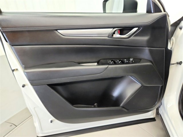 2020 Mazda CX-5 Touring photo 25