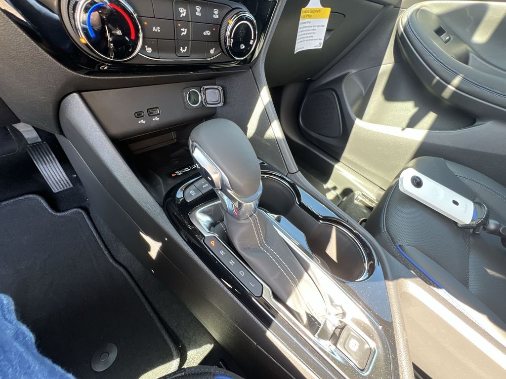 2026 Buick Encore GX Sport Touring photo 13