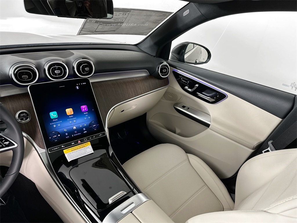 2026 Mercedes Benz GLC 300 photo 20