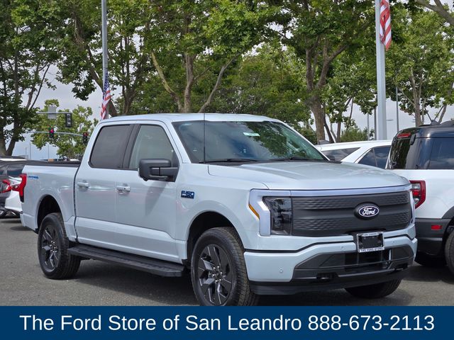 2025 Ford F-150 Lightning photo 9