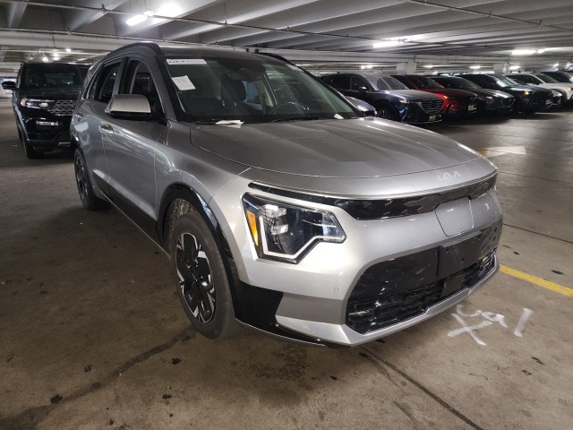 2025 Kia Niro Wave's photo