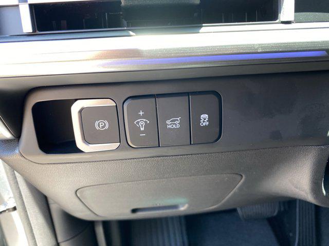 2025 Hyundai Santa Fe Limited photo 24