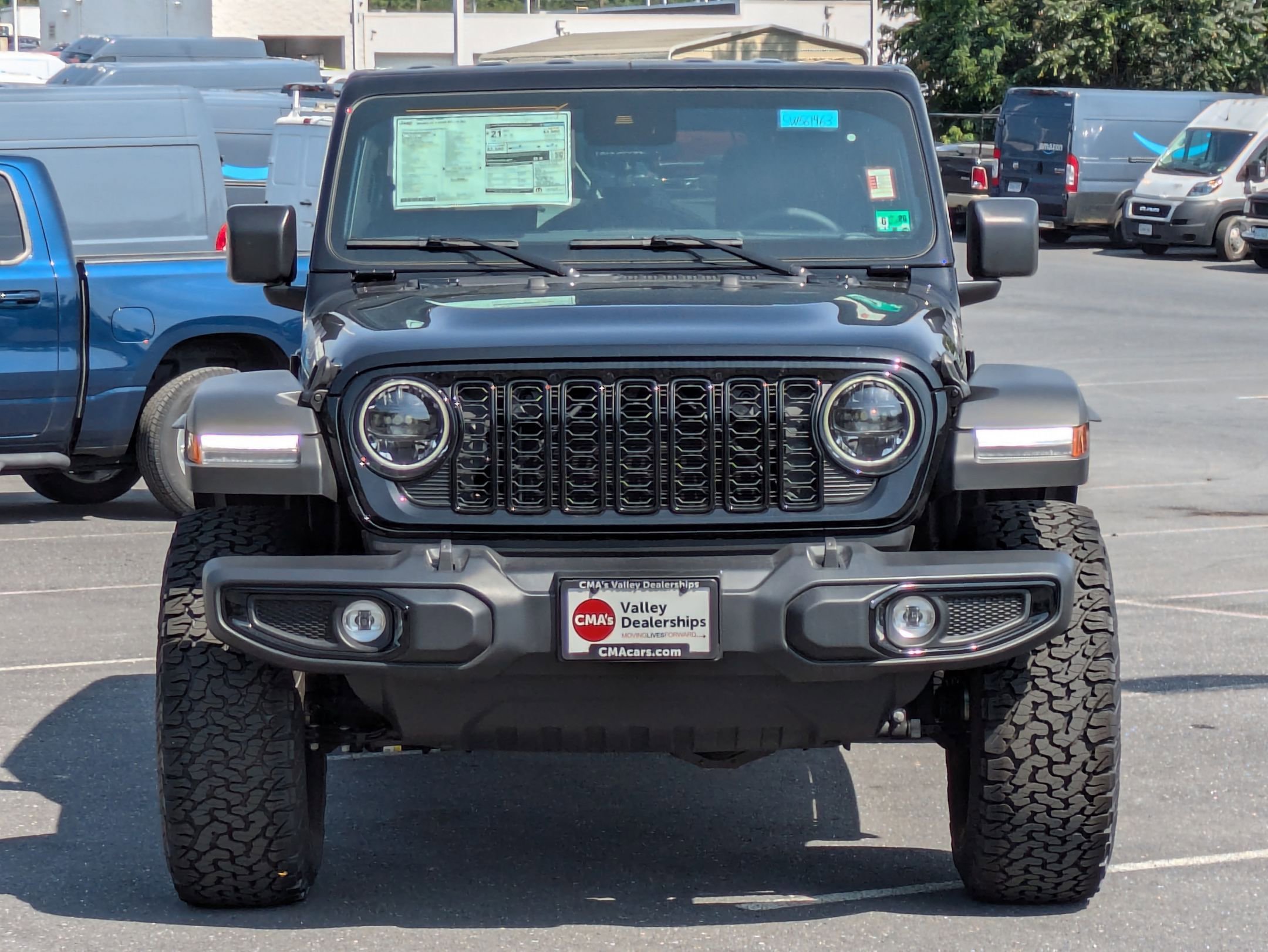 2025 Jeep Wrangler Willys photo 2