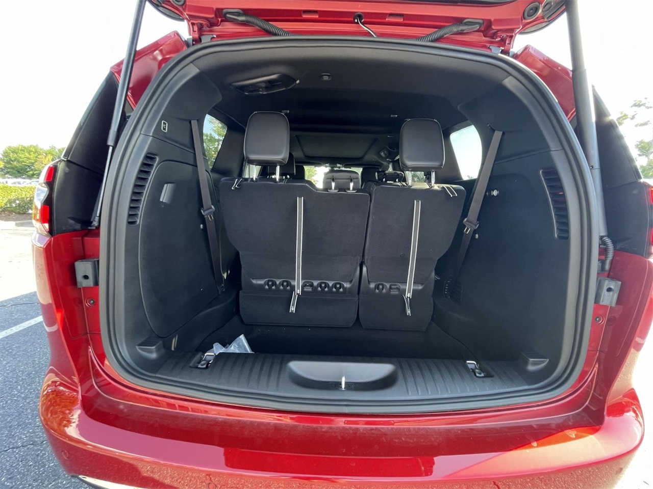 2025 Chrysler Pacifica photo 24
