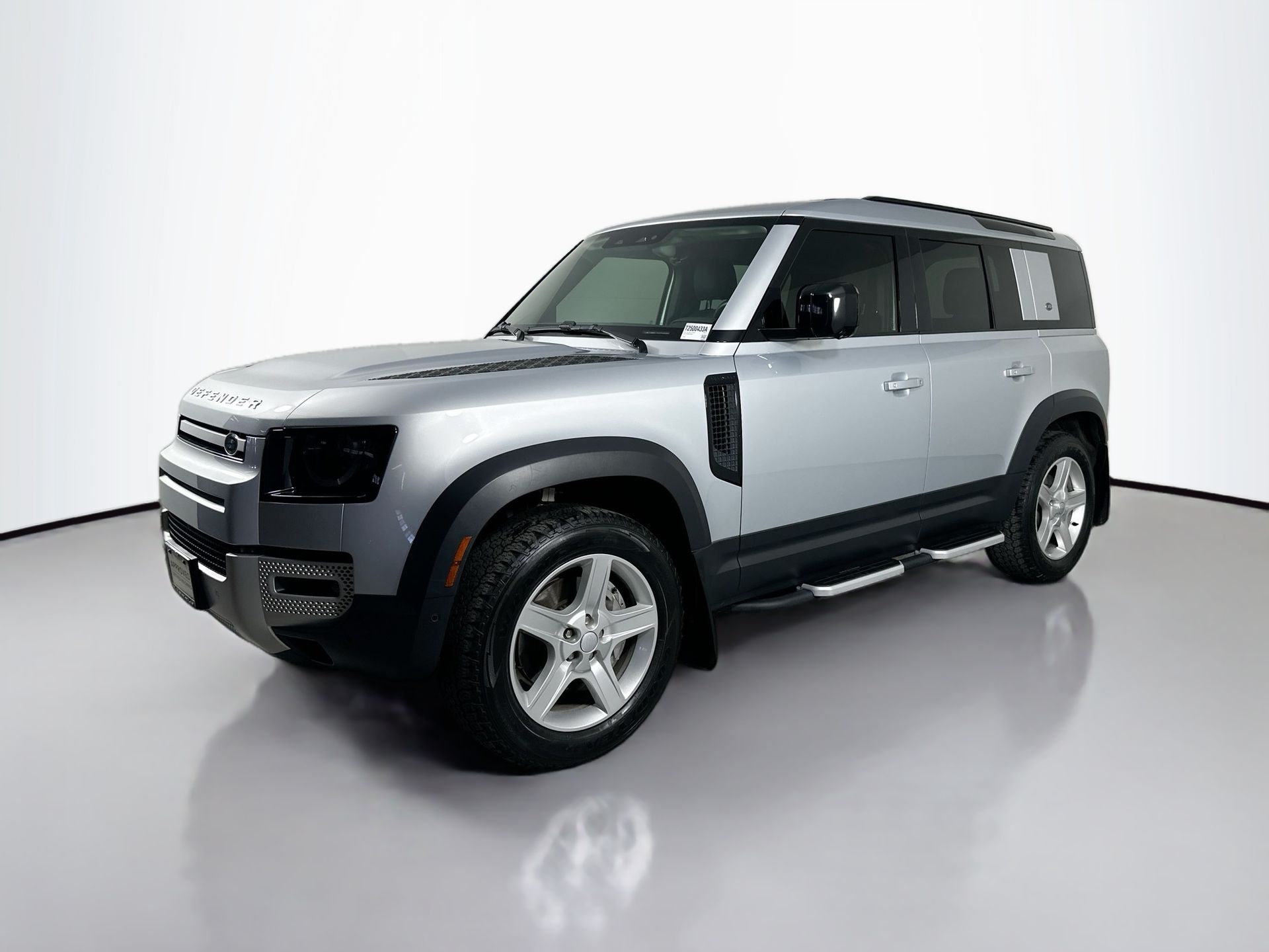 2022 Land Rover Defender SE