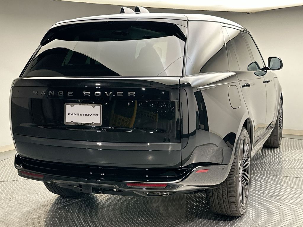 2025 Land Rover Range Rover Autobiography photo 2