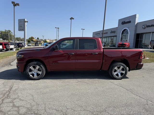 2025 Ram 1500 Tradesman photo 9